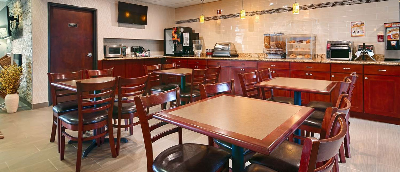 Tempting Breakfast Sitting Area Enjoy Breakfast Tempting Breakfast Sitting Area Enjoy Breakfast